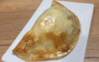 Receta de empanadilla de cerdo con corazón fundente de queso de cabra