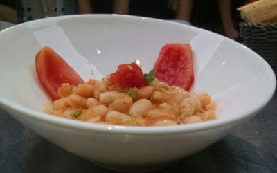 Receta de ensalada de alubias blancas con almejas