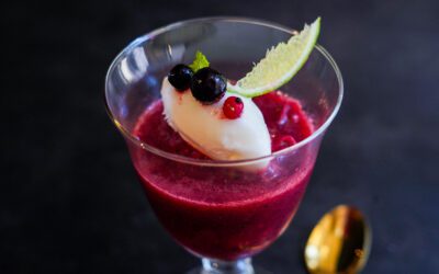 Limonada de frutos rojos