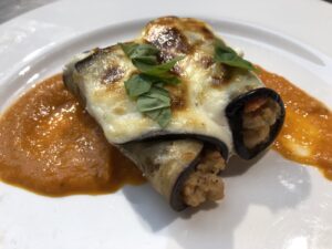 rollitos de berenjena rellenos