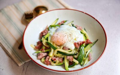 Receta: Tallarines de calabacín con longaniza de Graus y huevo a baja temperatura