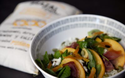 Receta: Ensalada de arroz con melocotón de Calanda y albahaca