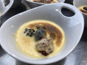 sabayon-al-vino-dulce-con-frutas