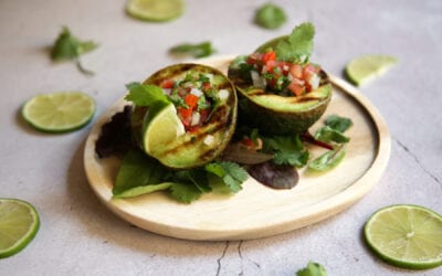Receta: Aguacate a la parrilla con pico de gallo